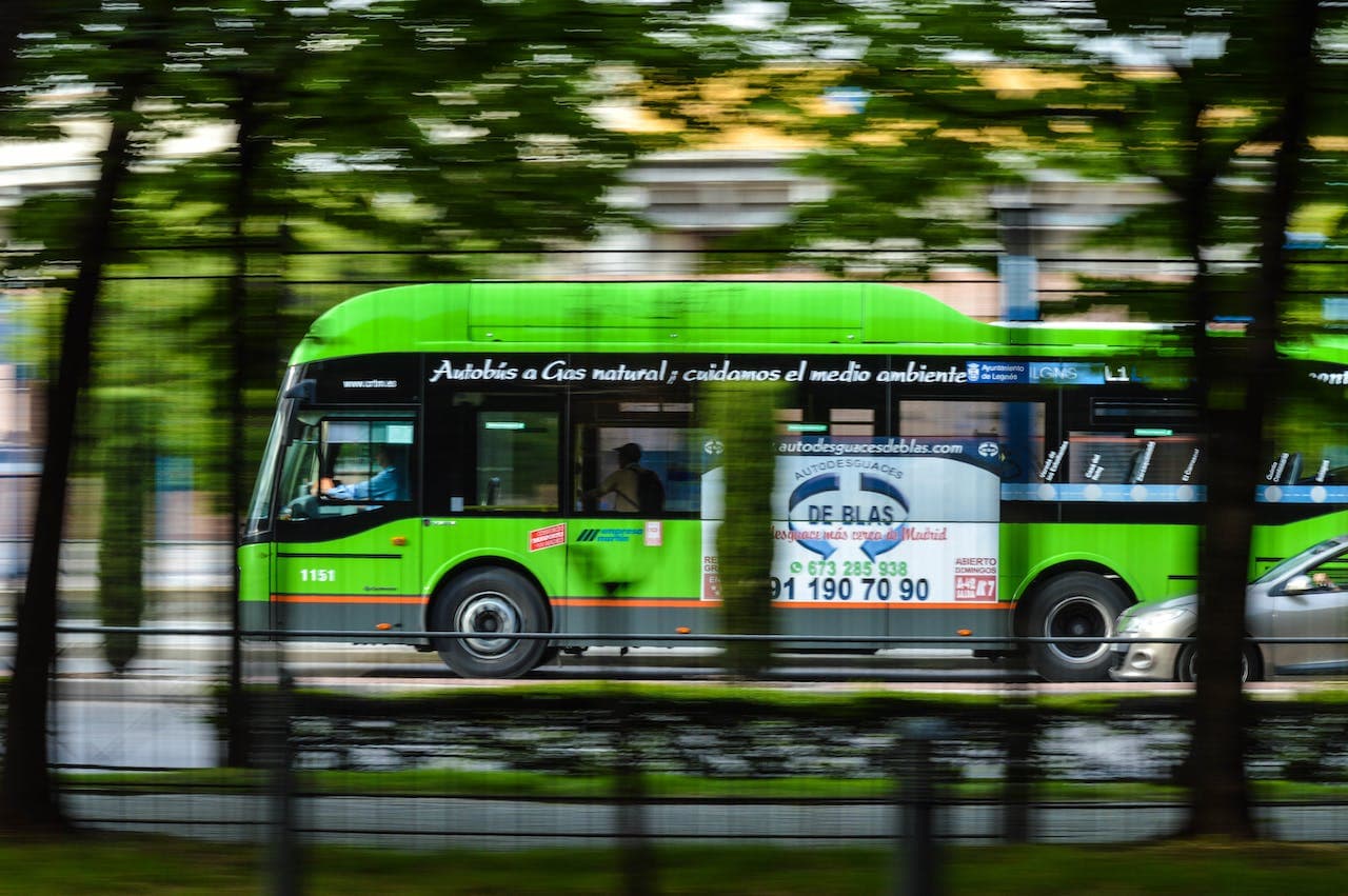 A fast bus