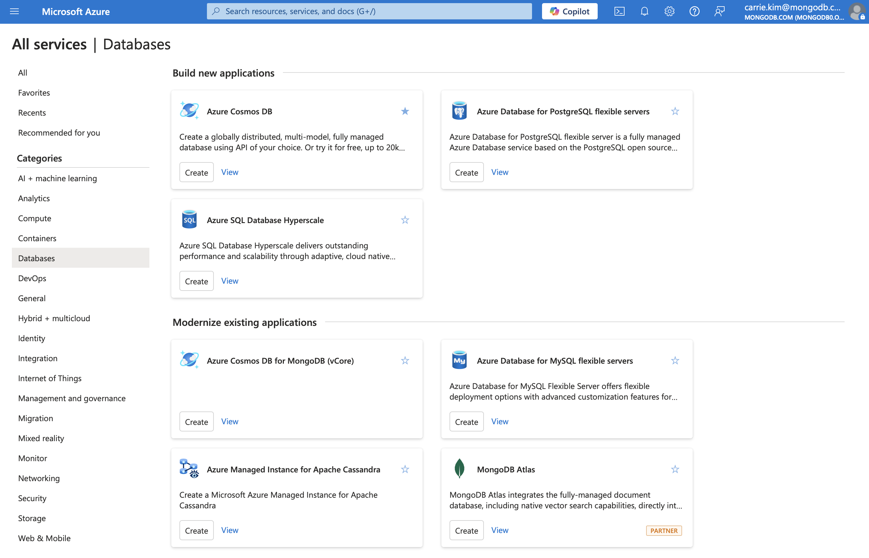 用于导航MongoDB Atlas 的Azure数据库页面